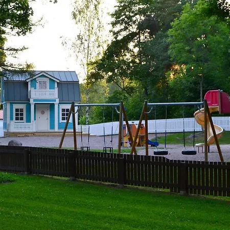 Baumgartner Apartment